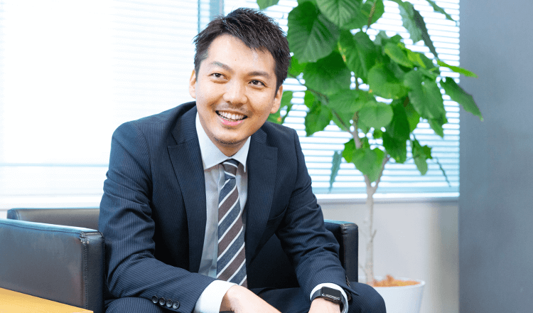 デジタルマーケティング戦略の必要性について語る丸田様